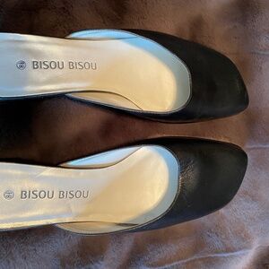 Bisou Bisou Mule Shoes 8 1/2